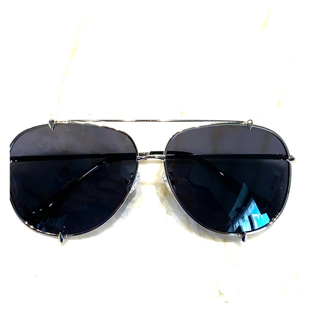 Brand new pair of UV sunglasses